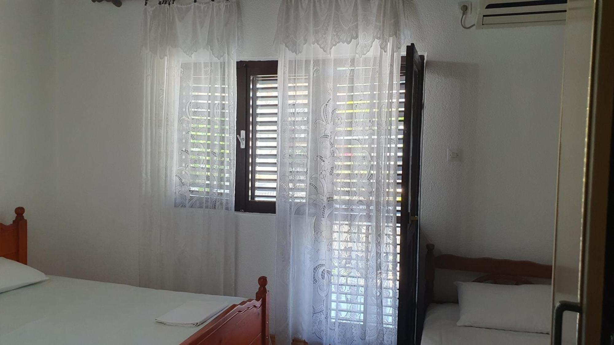 Guesthouse Sinani Улцинь Экстерьер фото